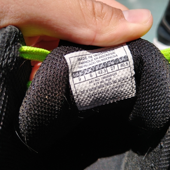 Cleats - Picture 3 of 3